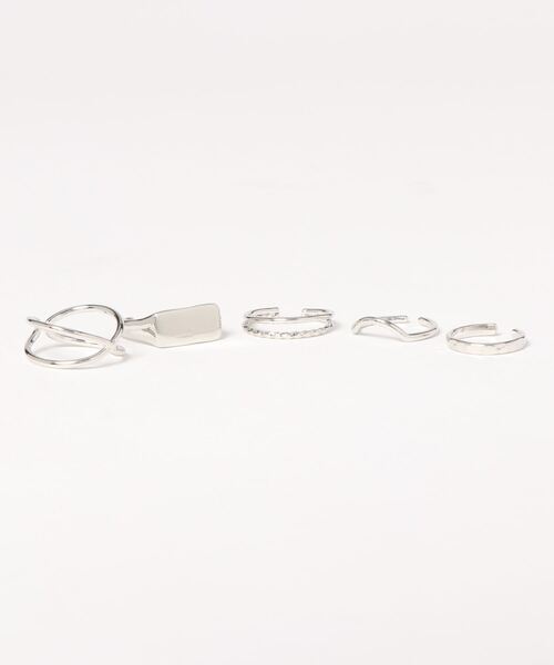 LOWRYS FARM（ローリーズファーム）の「シンプルセットリング　826718（リング・レディース・その他1/その他2/その他3/イエロー系その他/オフホワイト/アイボリー/その他8/その他7/ゴールド系その他/ゴールド/シルバー/その他13/その他12/その他14/その他15・FREE）」の4枚目の写真