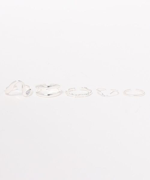 LOWRYS FARM（ローリーズファーム）の「シンプルセットリング　826718（リング・レディース・その他1/その他2/その他3/イエロー系その他/オフホワイト/アイボリー/その他8/その他7/ゴールド系その他/ゴールド/シルバー/その他13/その他12/その他14/その他15・FREE）」の5枚目の写真