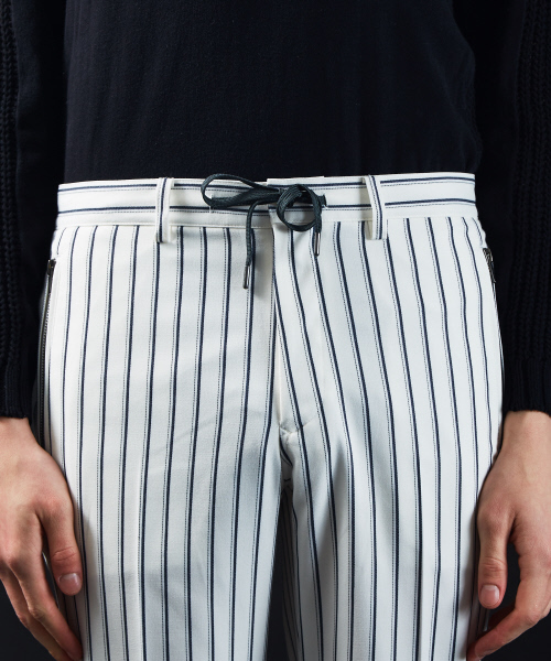 5351 POUR LES HOMMES(ゴーサンゴーイチプールオム)の「ツイルストライプトラウザー(その他パンツ・メンズ・ホワイト/チャコールグレー/ブラック・44/46/48/50)」の7枚目の写真