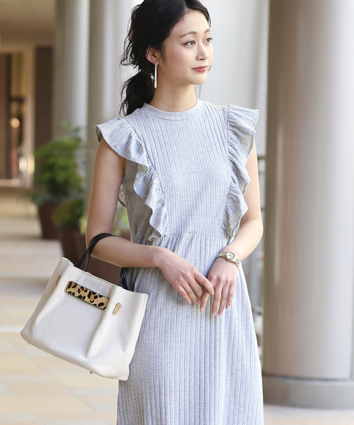 Bab Bou Jeloud(バブブージュルード)の「【WEB限定】◆大人可愛い◆ワイドリブフリルマキシワンピース(ワンピース・レディース・ブラック/ブラウン/グレー/アイボリー・38)」の5枚目の写真