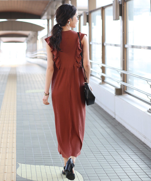 Bab Bou Jeloud(バブブージュルード)の「【WEB限定】◆大人可愛い◆ワイドリブフリルマキシワンピース(ワンピース・レディース・ブラック/ブラウン/グレー/アイボリー・38)」の12枚目の写真