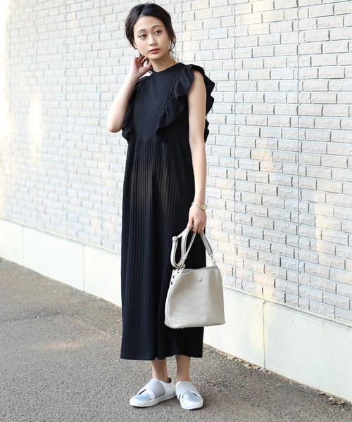 Bab Bou Jeloud(バブブージュルード)の「【WEB限定】◆大人可愛い◆ワイドリブフリルマキシワンピース(ワンピース・レディース・ブラック/ブラウン/グレー/アイボリー・38)」の14枚目の写真