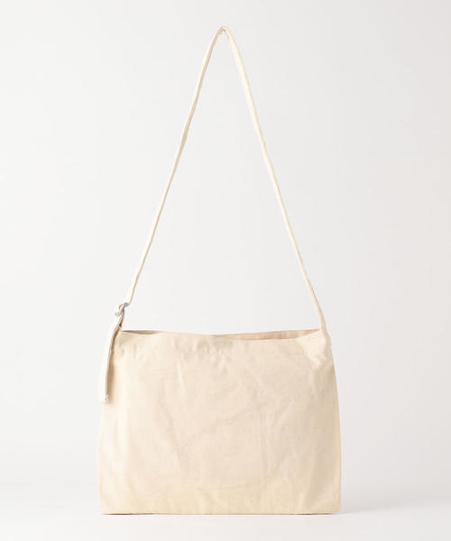 THE NORTH FACE（ザノースフェイス）の「THE NORTH FACE(ザノースフェイス )MusetteBag(一部WEB限定カラー)（ショルダーバッグ・メンズ・ホワイト/ブラック/ネイビー/レッド/オリーブ/ダークグレー・FREE）」の8枚目の写真