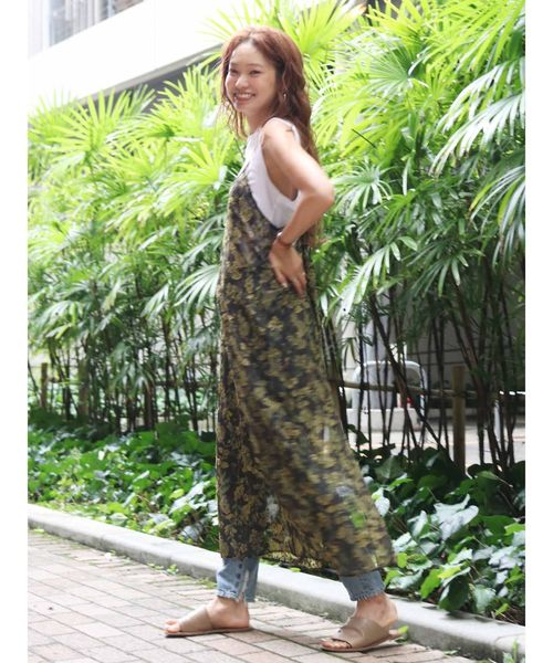 Ungrid（アングリッド）の「ジャカードフラワーキャミワンピース（ワンピース・レディース・パープル/ブラウン/ベージュ・FREE）」の7枚目の写真