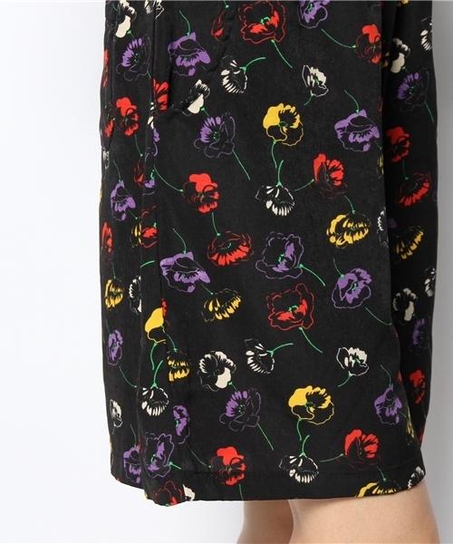 Kastane（カスタネ）の「【Kastane】花柄イージーキュロット（その他パンツ・レディース・ブラック/グリーン・FREE）」の9枚目の写真