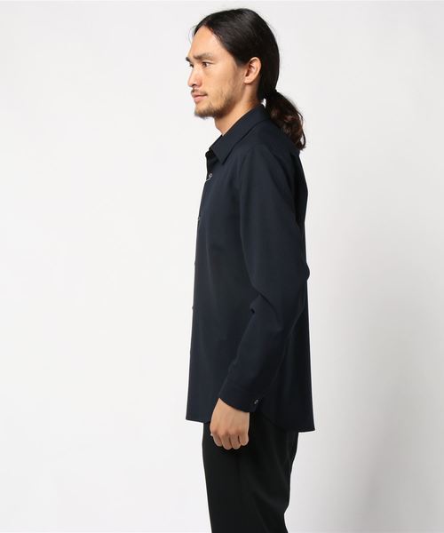 ADAM ET ROPE'（アダムエロペ）の「【MICRO OX】レギュラーカラーシャツ（シャツ/ブラウス・メンズ・チャコールグレー/ホワイト系その他6/ネイビー・L/M）」の4枚目の写真