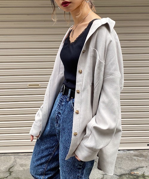 PAGEBOY（ページボーイ）の「ライスコールBIGシャツ（シャツ/ブラウス・レディース・チャコールグレー/キャメル/ダークブラウン/アイボリー/グレイッシュベージュ・FREE）」の4枚目の写真