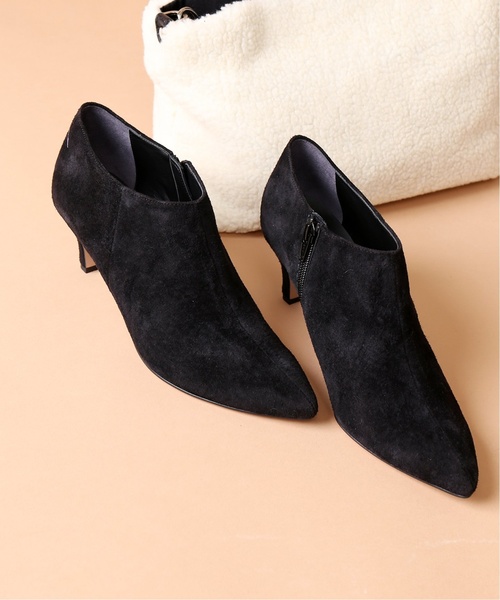 La TOTALITE（ラトータリテ）の「【C’ast vague/セベージュ】スエードブーティ（ブーツ・レディース・ブラック/グレー・36/37/38）」の2枚目の写真