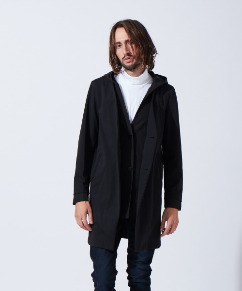 5351 POUR LES HOMMES（ゴーサンゴーイチプールオム）の「コンビネーションガウンコート（ステンカラーコート・メンズ・ブラック・44/46/48）」の3枚目の写真