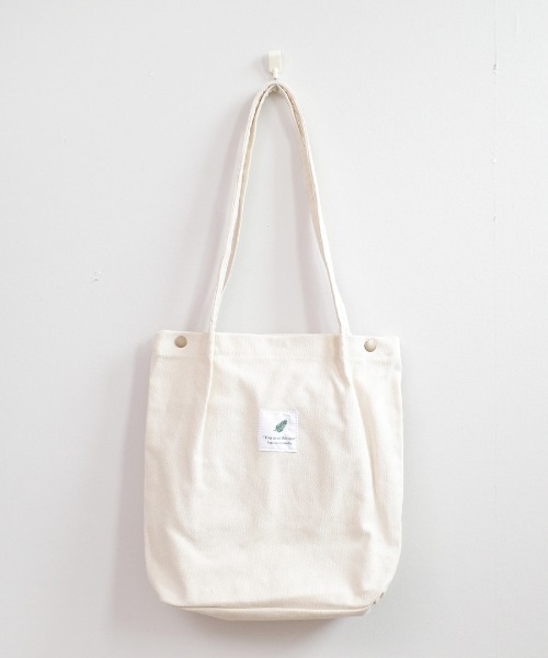 naptimeコーデュロイバッグホワイト トートバッグ A4 コーデュロイ キャンバス 推し活 ロゴ（トートバッグ