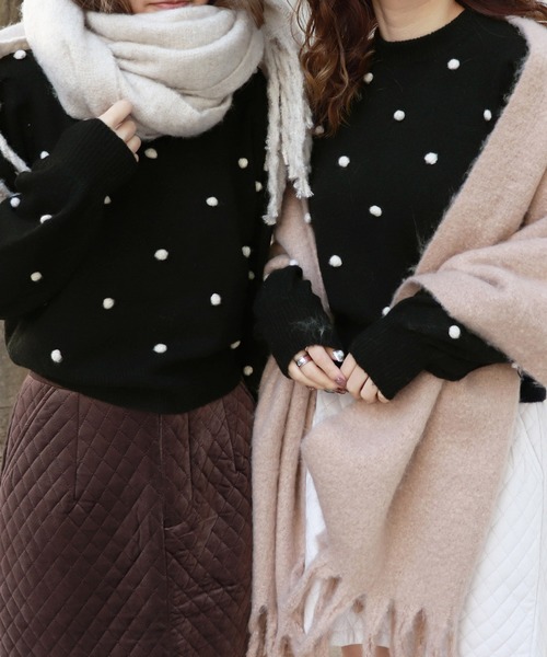PairPair（ペアペア）の「ぽんぽん付きニット（ニット/セーター・レディース・ブラック/アイボリー/ピンクベージュ・FREE）」の8枚目の写真