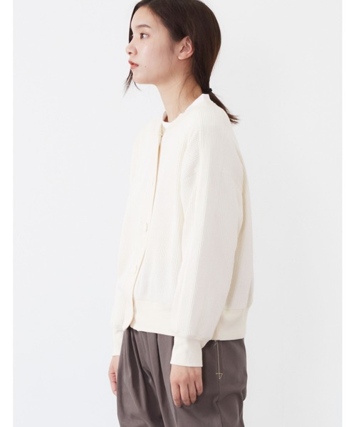 POU DOU DOU（プードゥドゥ）の「ワッフルショートカーディガン（カーディガン/ボレロ・レディース・ブラック/グレー/アイボリー・3）」の12枚目の写真