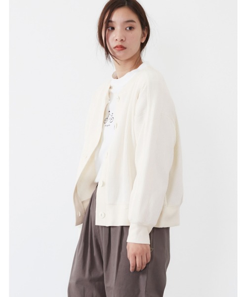 POU DOU DOU（プードゥドゥ）の「ワッフルショートカーディガン（カーディガン/ボレロ・レディース・ブラック/グレー/アイボリー・3）」の15枚目の写真