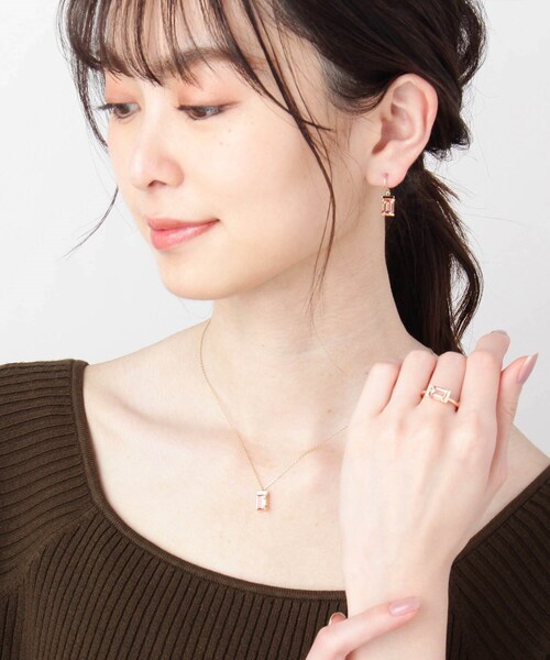 COCOSHNIK(ココシュニック)の「K10カラーストーン(ピーチトパーズ)×ダイヤモンド バゲットカット リング(リング・レディース・オレンジ系5・10号/14号/12号)」の7枚目の写真