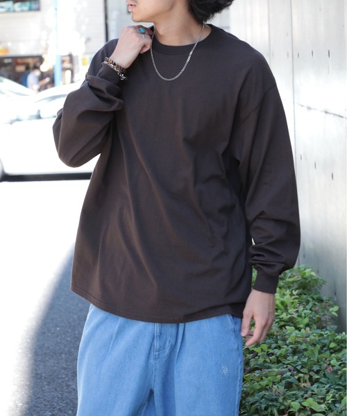 GILDAN（ギルダン）の「目黒蓮さん着用！【GILDAN】6.0オンス USA ウルトラコットンビッグシルエット 袖リブロングスリーブTシャツ 長袖Ｔシャツ 無地ロンT カットソー オーバーサイズ GL2400 MURS（Tシャツ/カットソー・レディース・ホワイト/ダークグレー/ブラック/オレンジ/ピンク/カーキ/ワイン/サックスブルー/サンドベージュ/ロイヤルブルー/ネイビー/ダークオレンジ/ダークブラウン/グリーン/ナチュラル/アッシュ/グレー/ヘザーチャコール/レモンイエロー/ダークグリーン/ゴールド/レッド/パープル・M/L/XL/S/2XL）」の7枚目の写真