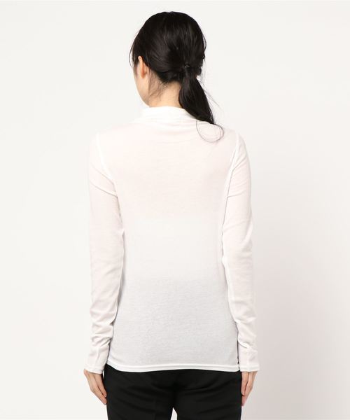 PAGEBOY(ページボーイ)の「シアーカットタートルプルオーバー(Tシャツ/カットソー・レディース・オフホワイト/ライトブルー/ブラック・FREE)」の14枚目の写真