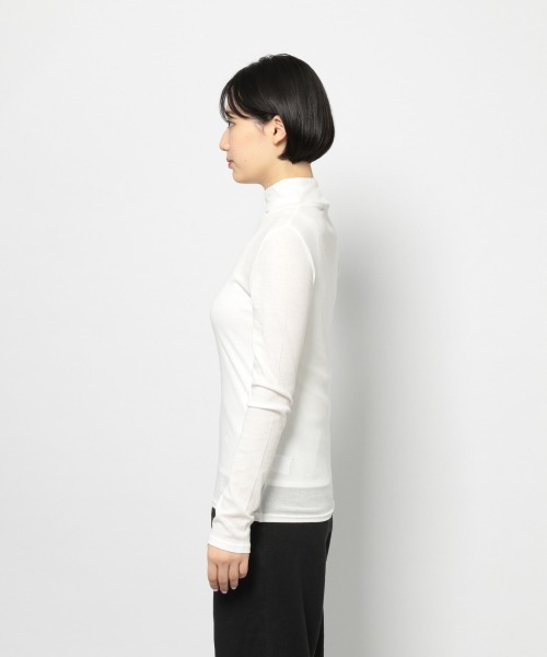 PAGEBOY(ページボーイ)の「シアーカットタートルプルオーバー(Tシャツ/カットソー・レディース・オフホワイト/ライトブルー/ブラック・FREE)」の13枚目の写真