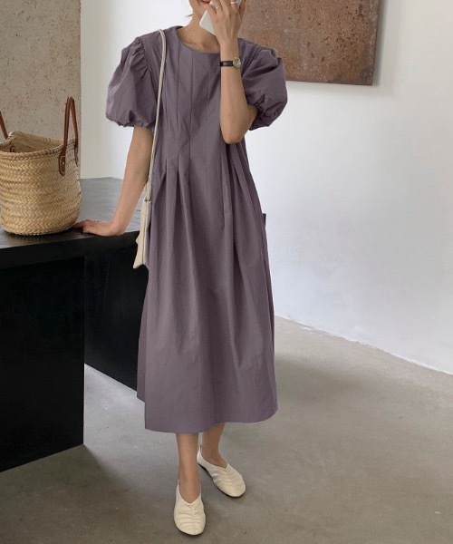 emi+（エミプラス）の「ボリューム袖 ロングワンピース（シャツワンピース・レディース・ホワイト/ブラック/ブルー/グリーン/ライトパープル/キャメル/ネイビー/グレー・FREE）」の8枚目の写真