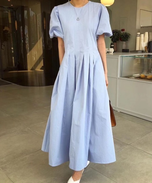 emi+（エミプラス）の「ボリューム袖 ロングワンピース（シャツワンピース・レディース・ホワイト/ブラック/ブルー/グリーン/ライトパープル/キャメル/ネイビー/グレー・FREE）」の16枚目の写真