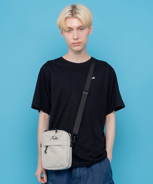 セール】FILA/フィラ ミニ ショルダーバッグ 筆記体 ブランド