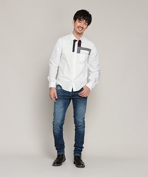 Desigual（デシグアル）の「シャツ長袖 LEON（シャツ/ブラウス・メンズ・ホワイト・3L/2L/L/M/S）」の4枚目の写真