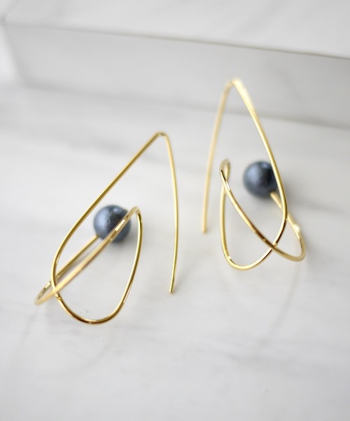 SALON（サロン）の「オリジナルエアーパール立体ピアス（ピアス（両耳用）・レディース・ゴールド・FREE）」の5枚目の写真