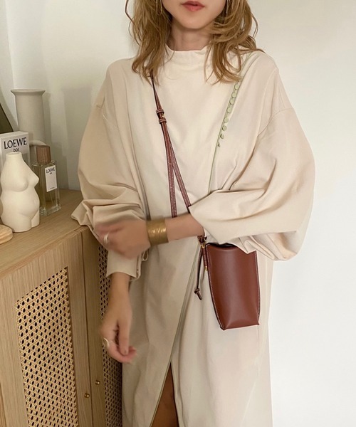 CFT.（シフト）の「CFT.　layer piping long SH（ワンピース・レディース・アイボリー/ブルー/グレイッシュベージュ・FREE）」の5枚目の写真