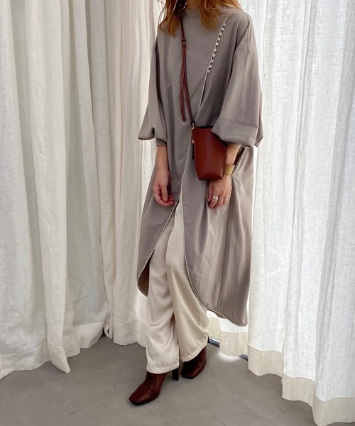 CFT.（シフト）の「CFT.　layer piping long SH（ワンピース・レディース・アイボリー/ブルー/グレイッシュベージュ・FREE）」の13枚目の写真