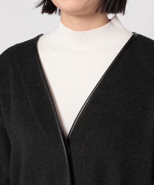 PAGEBOY(ページボーイ)の「Wフェイスパイピングコート(ロングコート/ノーカラーコート)(ダウンジャケット/コート・レディース・ブラック/グレイッシュベージュ・FREE)」の17枚目の写真