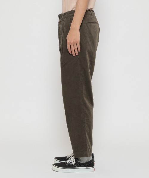 LOWRYS FARM（ローリーズファーム）の「ドビーコーデュロイタックパンツ　918069（その他パンツ・メンズ・チャコールグレー/ブラウン・MEDIUM/LARGE）」の3枚目の写真