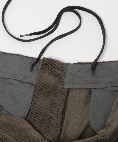 LOWRYS FARM（ローリーズファーム）の「ドビーコーデュロイタックパンツ　918069（その他パンツ・メンズ・チャコールグレー/ブラウン・MEDIUM/LARGE）」の10枚目の写真