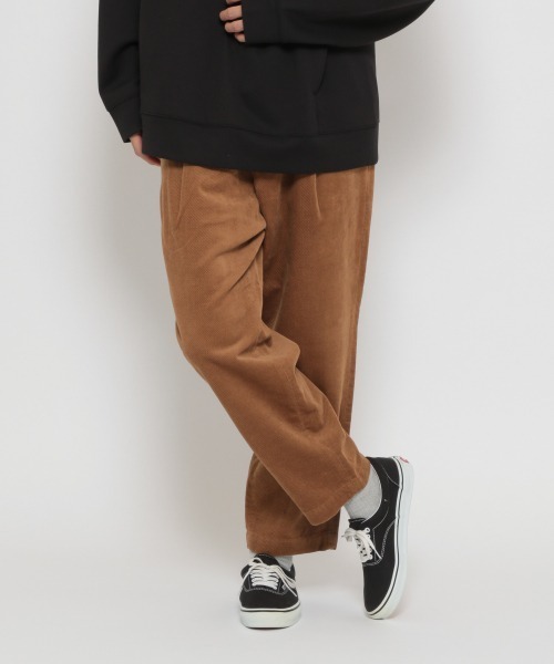 LOWRYS FARM（ローリーズファーム）の「ドビーコーデュロイタックパンツ　918069（その他パンツ・メンズ・チャコールグレー/ブラウン・MEDIUM/LARGE）」の21枚目の写真