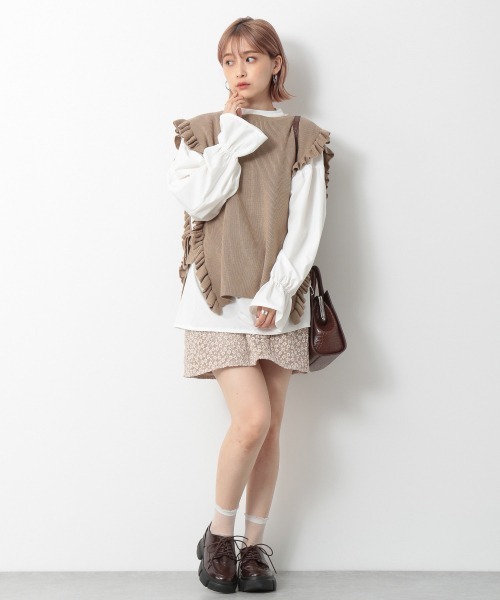 Heather(ヘザー)の「フリルニットベスト&ブラウスSET 929157(シャツ/ブラウス・レディース・ブラック系その他/ベージュ系その他/ブルー系その他・FREE)」の14枚目の写真