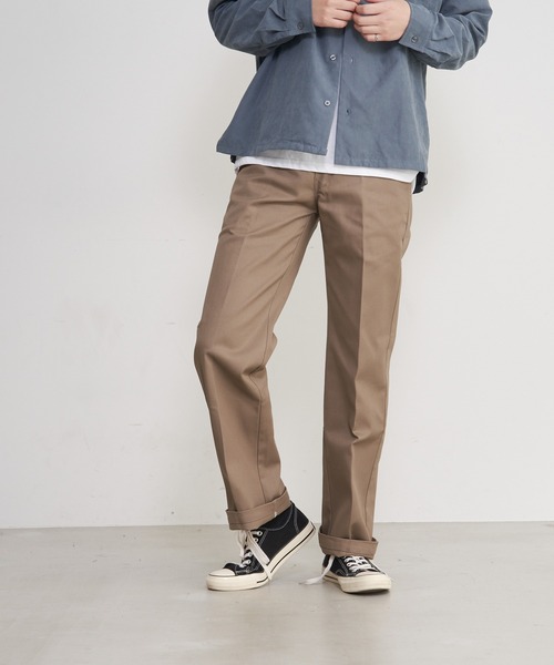 Dickies(ディッキーズ)の「【DICKIES/ディッキーズ】874ノータックワイドチノパンツ/ワークパンツ TCツイル(チノパンツ・レディース・ダークブラウン/カーキ/チャコールグレー/ブラック/ネイビー/ライトグリーン/ベージュ/ダークグリーン/シルバー・32inch/30inch/36inch/34inch)」の4枚目の写真