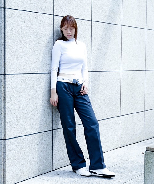 Dickies(ディッキーズ)の「【DICKIES/ディッキーズ】874ノータックワイドチノパンツ/ワークパンツ TCツイル(チノパンツ・レディース・ダークブラウン/カーキ/チャコールグレー/ブラック/ネイビー/ライトグリーン/ベージュ/ダークグリーン/シルバー・32inch/30inch/36inch/34inch)」の10枚目の写真