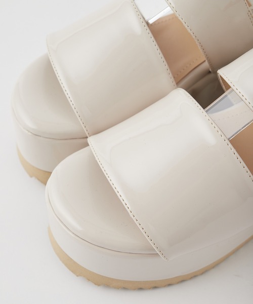 one after another NICE CLAUP（ワンアフターアナザーナイスクラップ）の「厚底アソートサンダル（サンダル・レディース・アイボリー/モカ・S/M/L/LL）」の9枚目の写真