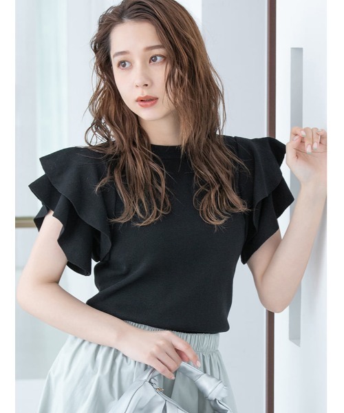 fifth(フィフス)の「ショルダーフリルティアードニット(ニット/セーター・レディース・ホワイト/ブラック・MEDIUM)」の3枚目の写真