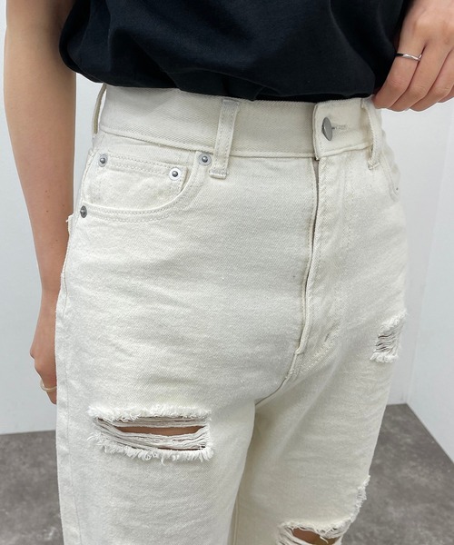 apres jour mignon(アプレジュールミニョン)の「クラッシュデニム 【ZOZOTOWN限定アイテム】(デニムパンツ・レディース・ライトブルー/グレー系その他/オフホワイト・LARGE/MEDIUM/SMALL/X-LARGE)」の13枚目の写真