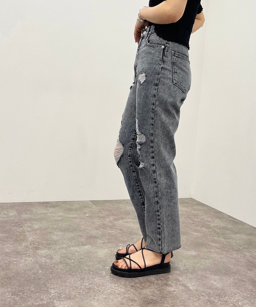 apres jour mignon(アプレジュールミニョン)の「クラッシュデニム 【ZOZOTOWN限定アイテム】(デニムパンツ・レディース・ライトブルー/グレー系その他/オフホワイト・LARGE/MEDIUM/SMALL/X-LARGE)」の16枚目の写真