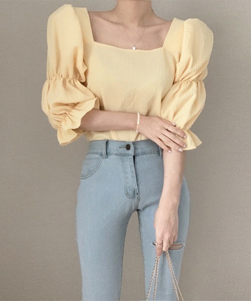 ABITOKYO（アビトーキョー）の「パワーショルダースクエアネックブラウス（シャツ/ブラウス・レディース・ブラック/ベージュ/イエロー/ボルドー/ブラウン/グリーン/ピンク/カーキ/ネイビー/キャメル・S/M）」の12枚目の写真