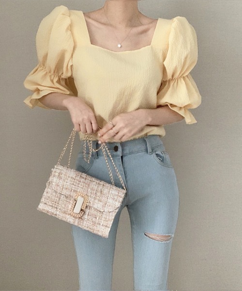 ABITOKYO（アビトーキョー）の「パワーショルダースクエアネックブラウス（シャツ/ブラウス・レディース・ブラック/ベージュ/イエロー/ボルドー/ブラウン/グリーン/ピンク/カーキ/ネイビー/キャメル・S/M）」の14枚目の写真