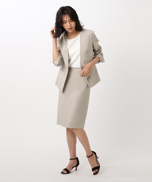 UNTITLED（アンタイトル）の「◆【洗える・抗菌防臭】ドレッサーアーステックリネンタイトスカート（スーツスカート・レディース・ライトグレー/ベージュ/ネイビー・01/99/00/03/02）」の13枚目の写真