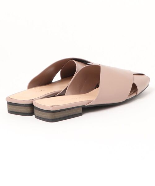 REAL CUBE（リアルキューブ）の「ミュールフラットサンダル（サンダル・レディース・ブラック/ベージュ/アイボリー・M/L）」の9枚目の写真