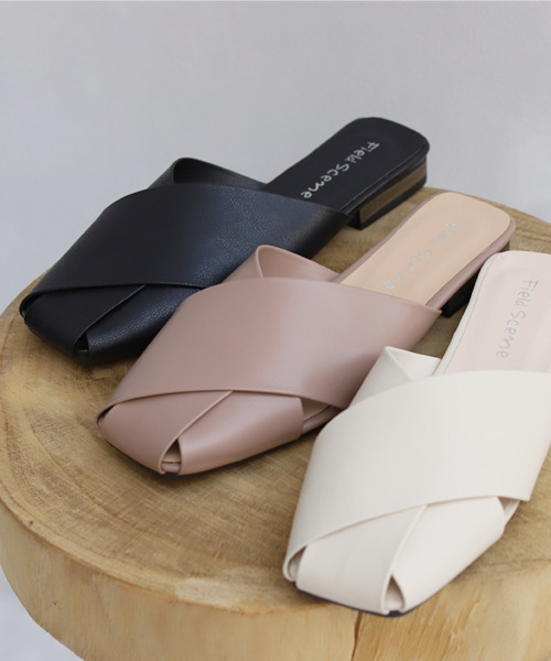 REAL CUBE（リアルキューブ）の「ミュールフラットサンダル（サンダル・レディース・ブラック/ベージュ/アイボリー・M/L）」の7枚目の写真