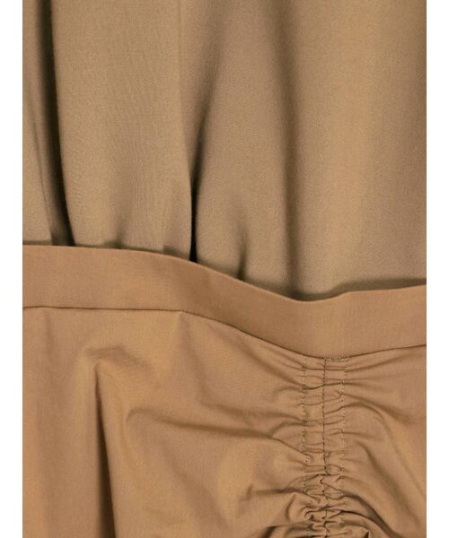 ELENDEEK（エレンディーク）の「ドロストヘムドッキングワンピース（ワンピース・レディース・ブラック/ベージュ・01/02）」の12枚目の写真