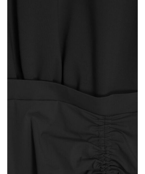 ELENDEEK（エレンディーク）の「ドロストヘムドッキングワンピース（ワンピース・レディース・ブラック/ベージュ・01/02）」の10枚目の写真