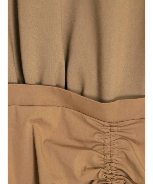 ELENDEEK（エレンディーク）の「ドロストヘムドッキングワンピース（ワンピース・レディース・ブラック/ベージュ・01/02）」の9枚目の写真