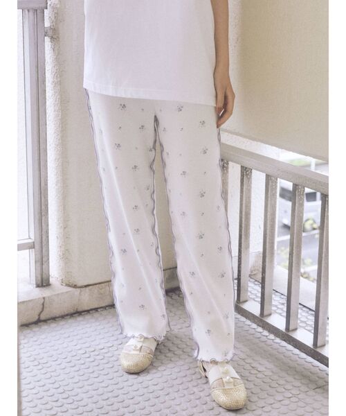 merry jenny（メリージェニー）の「floral thermal pants（その他パンツ・レディース・ベージュ/オフホワイト・FREE）」の7枚目の写真