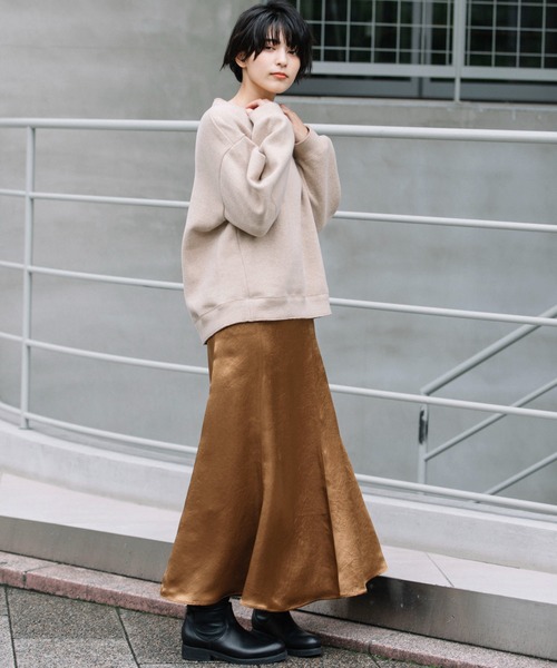 Munich（ミューニック）の「イタリーリサイクルウールリバーニット　バルーンスリーブスウェット（スウェット・レディース・ブラック/ベージュ/ブラウン/グレー・FREE）」の6枚目の写真