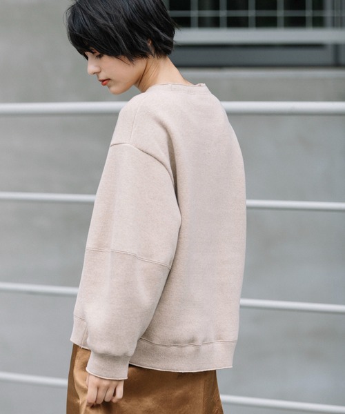 Munich（ミューニック）の「イタリーリサイクルウールリバーニット　バルーンスリーブスウェット（スウェット・レディース・ブラック/ベージュ/ブラウン/グレー・FREE）」の10枚目の写真